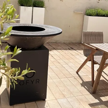 Pure Highlight Living - 10 *